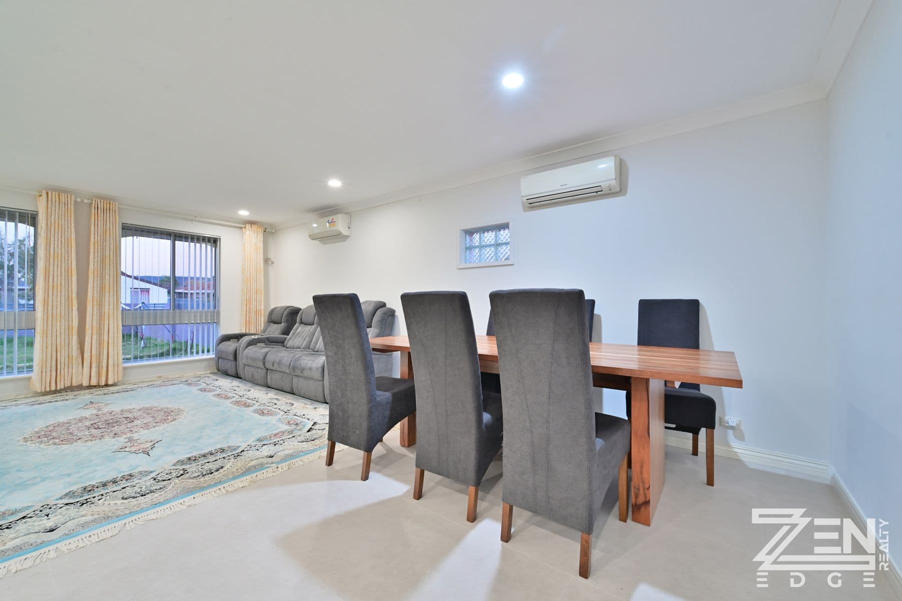 Amazing fully Renovated house with Subdvision Potential — photo 5