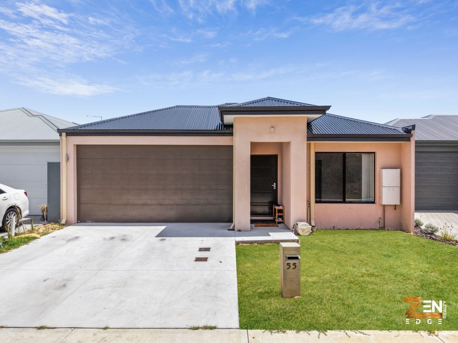 Stylish Family Living in the Heart of Wattle Grove!