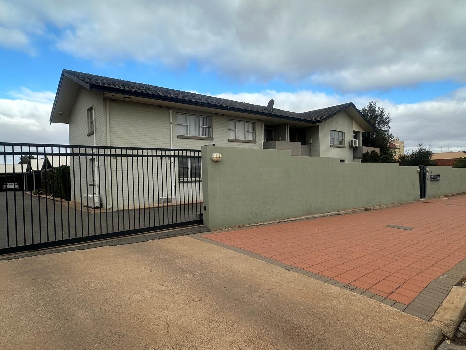 Secure Renovated Unit In The Heart Of Town!