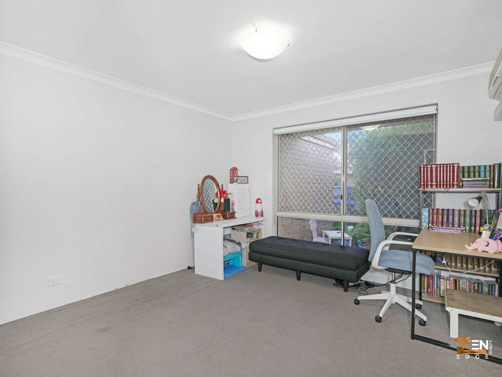 Discover a Rare Gem in a Sought-After Complex! — photo 4