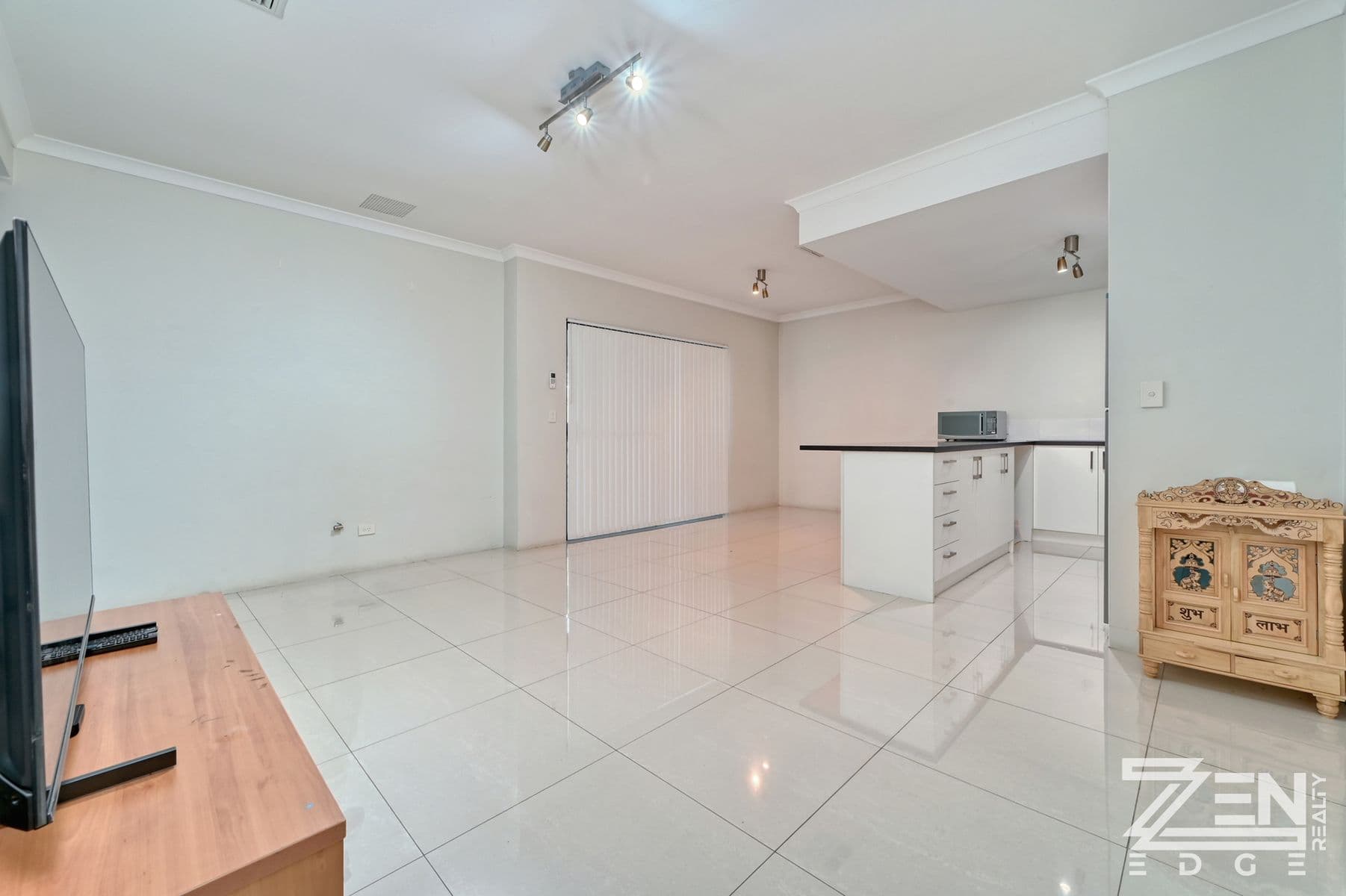 Modern Living in Nollamara! — photo 2