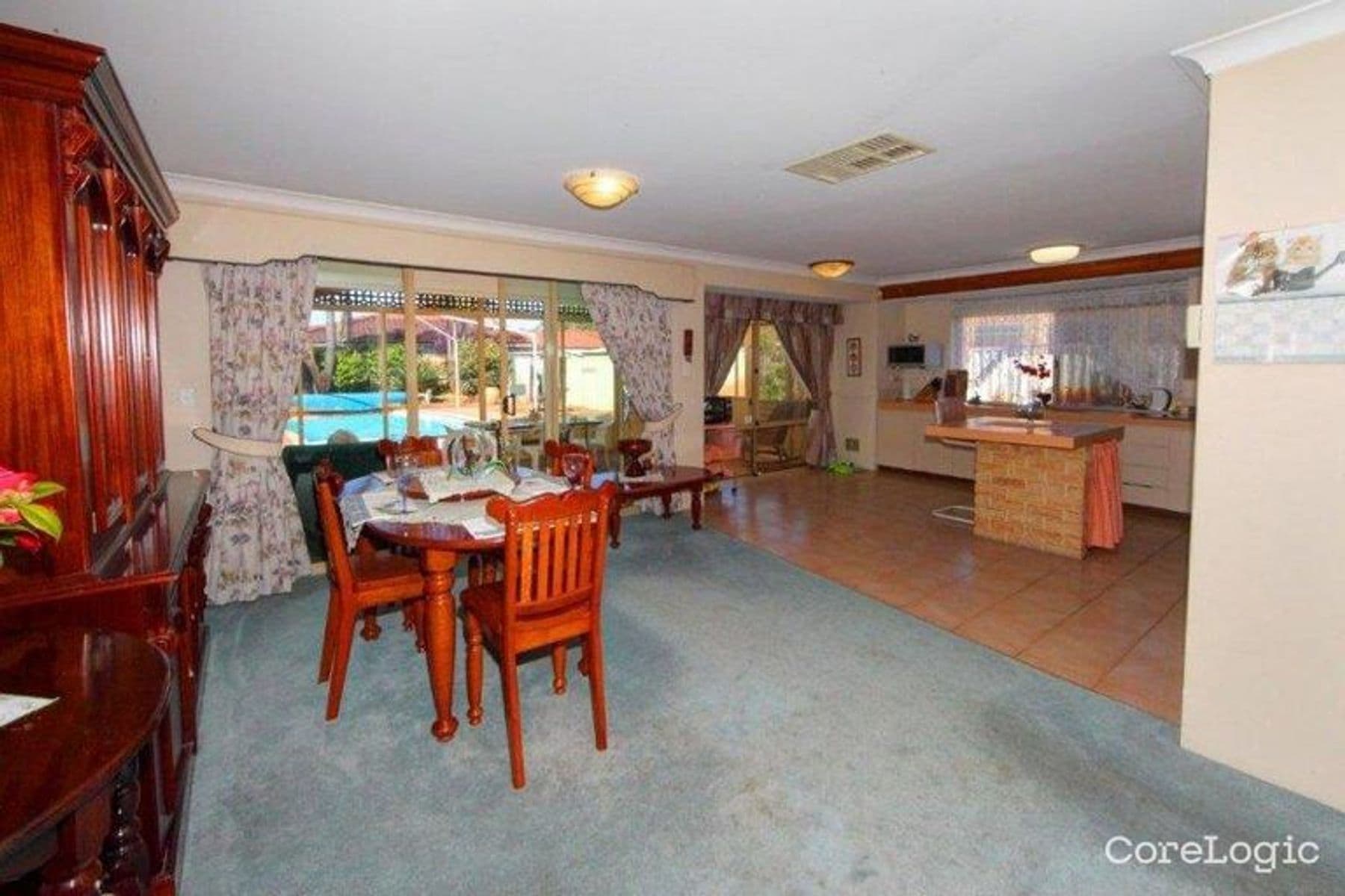 Introducing a family haven on a generous 823m2 block 7 Rockbank Place Kiara WA — photo 2