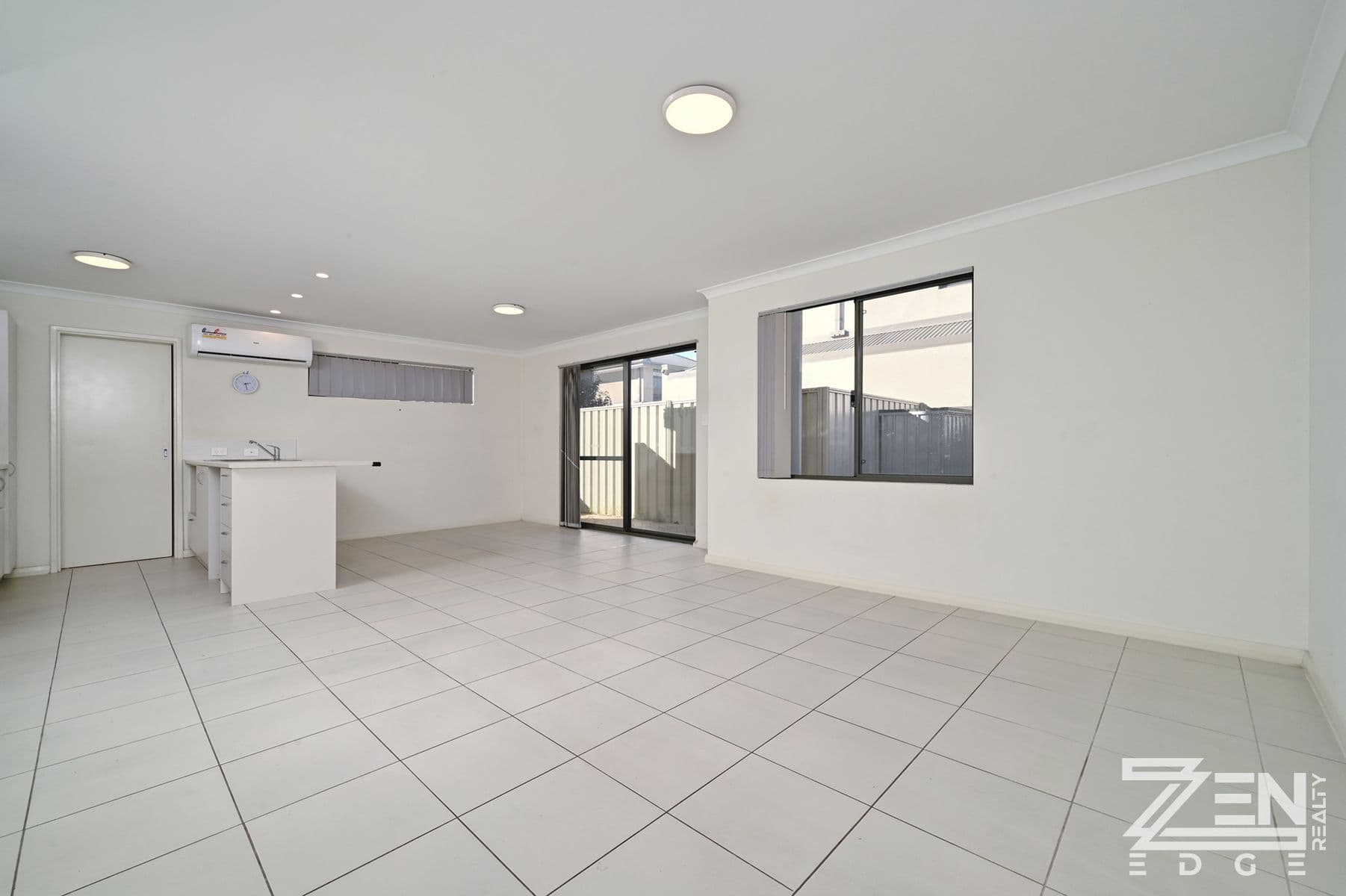 1/30 Ewart Street Midvale for Sale — photo 3