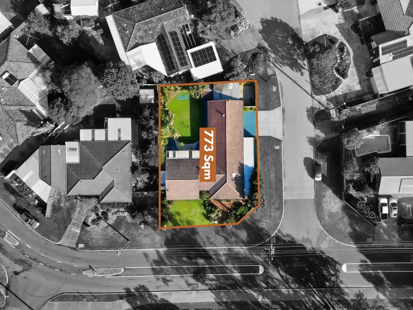 Gorgeous Family Home with River Parkland Views 155 Ferndale Crescent Ferndale WA — main photo