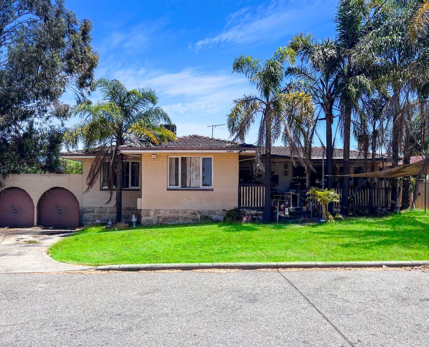 Rare Opportunity in Calista: 3 Bed, 1 Bath House on Quiet Cul-de-Sac — main photo