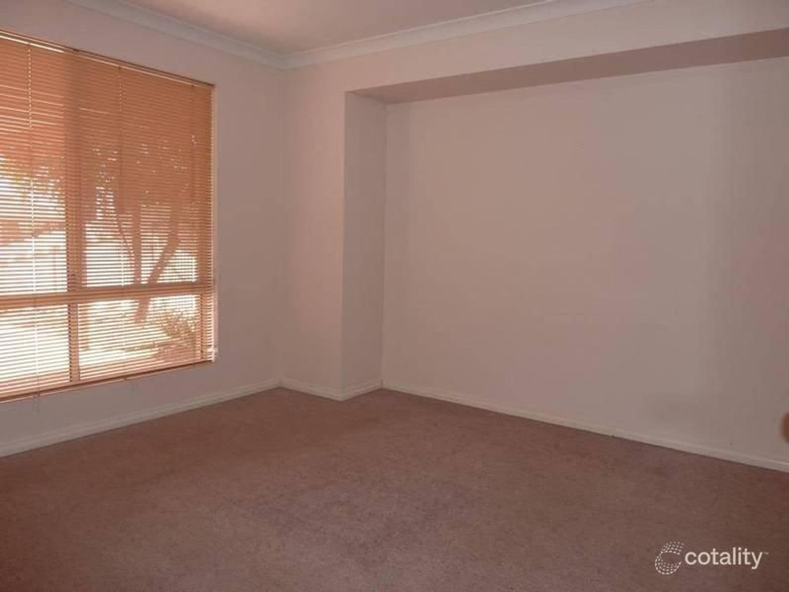 Comfort, Convenience & Space in the Heart of O’Connor — photo 2