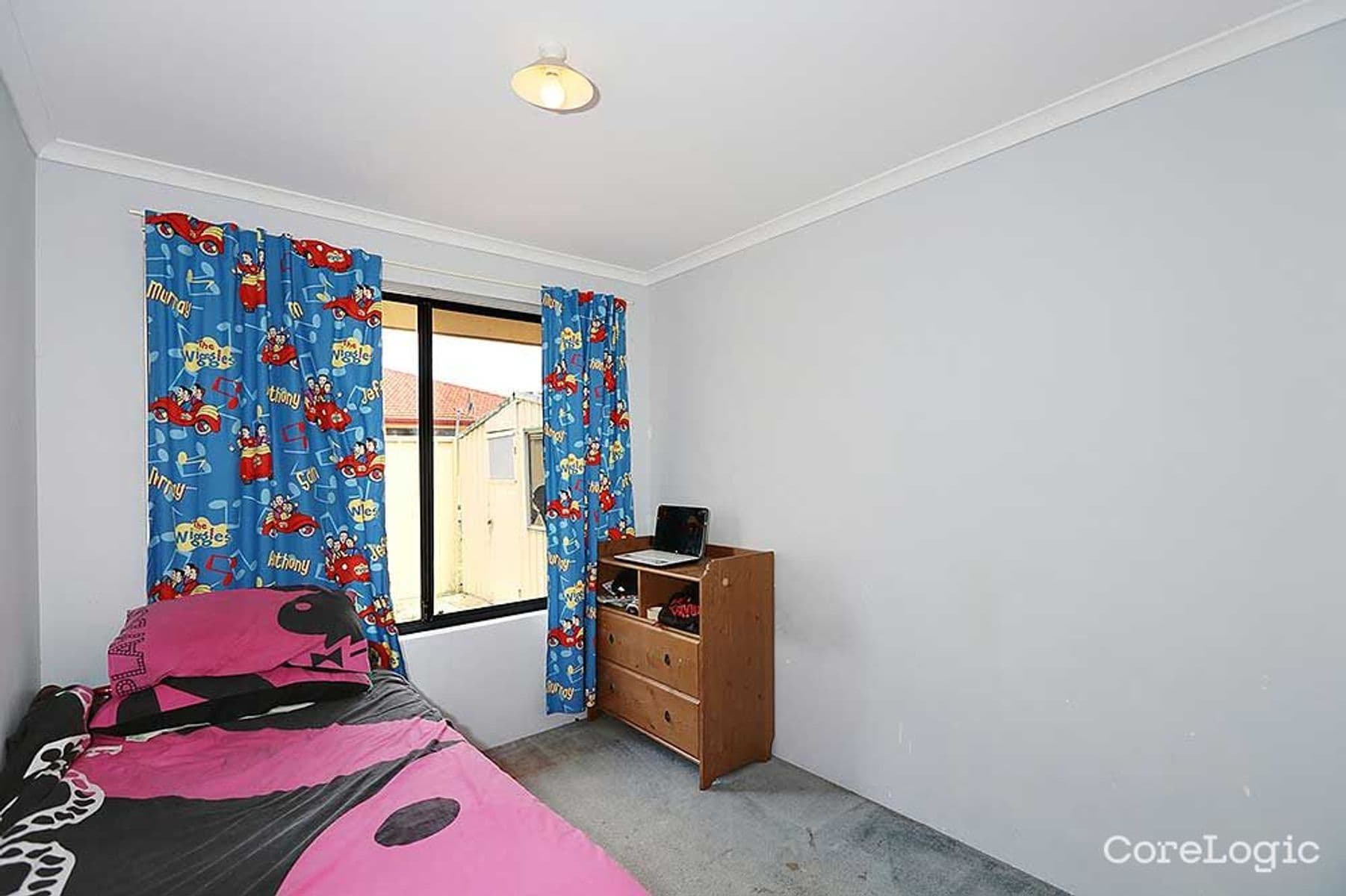 Discover Your Dream Home Today! 24 Starlet Court Maddington — photo 4