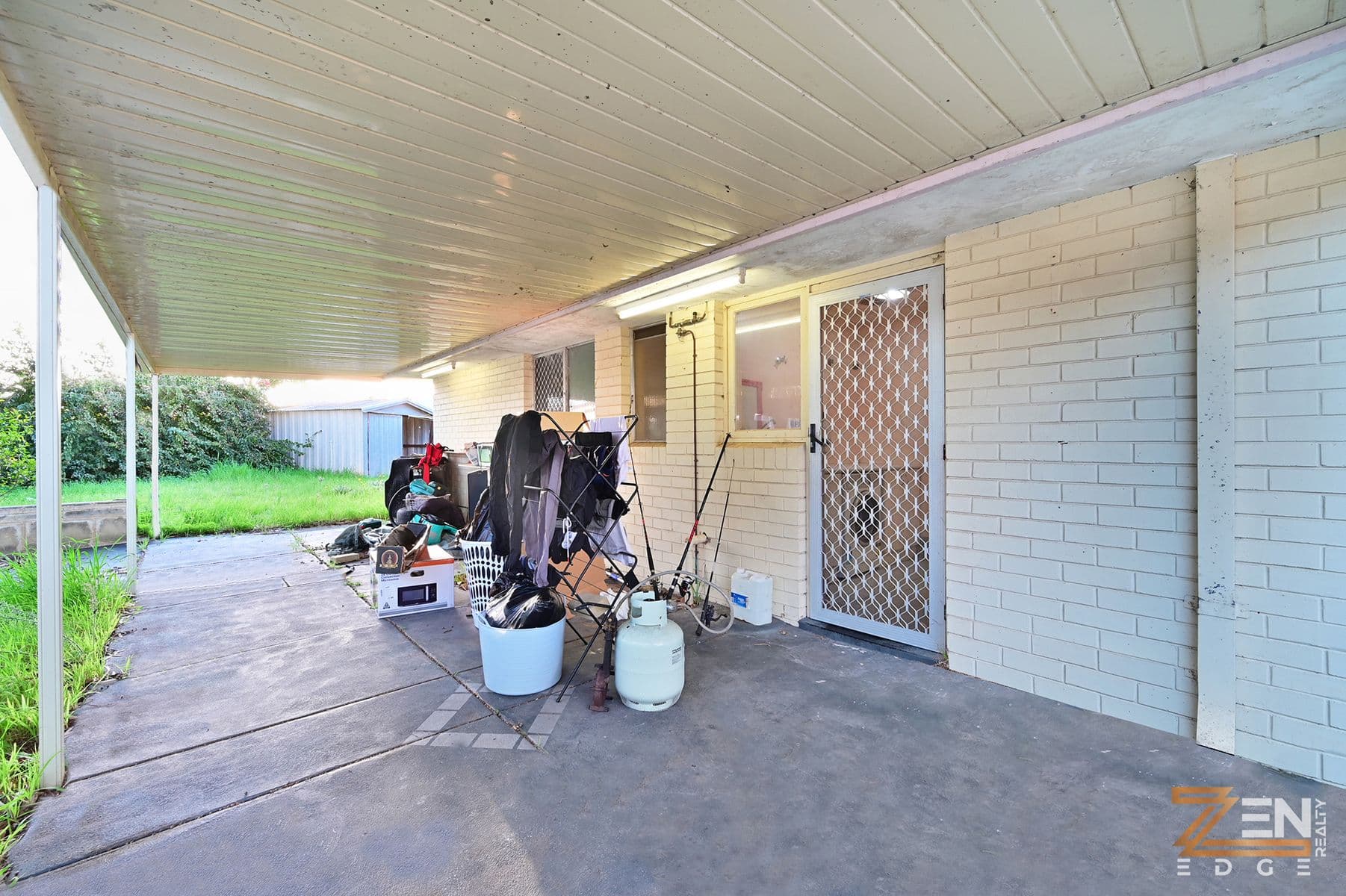 Incredible Investment Opportunity and First Home Buyers Delight in Balga, WA 6061 — photo 4