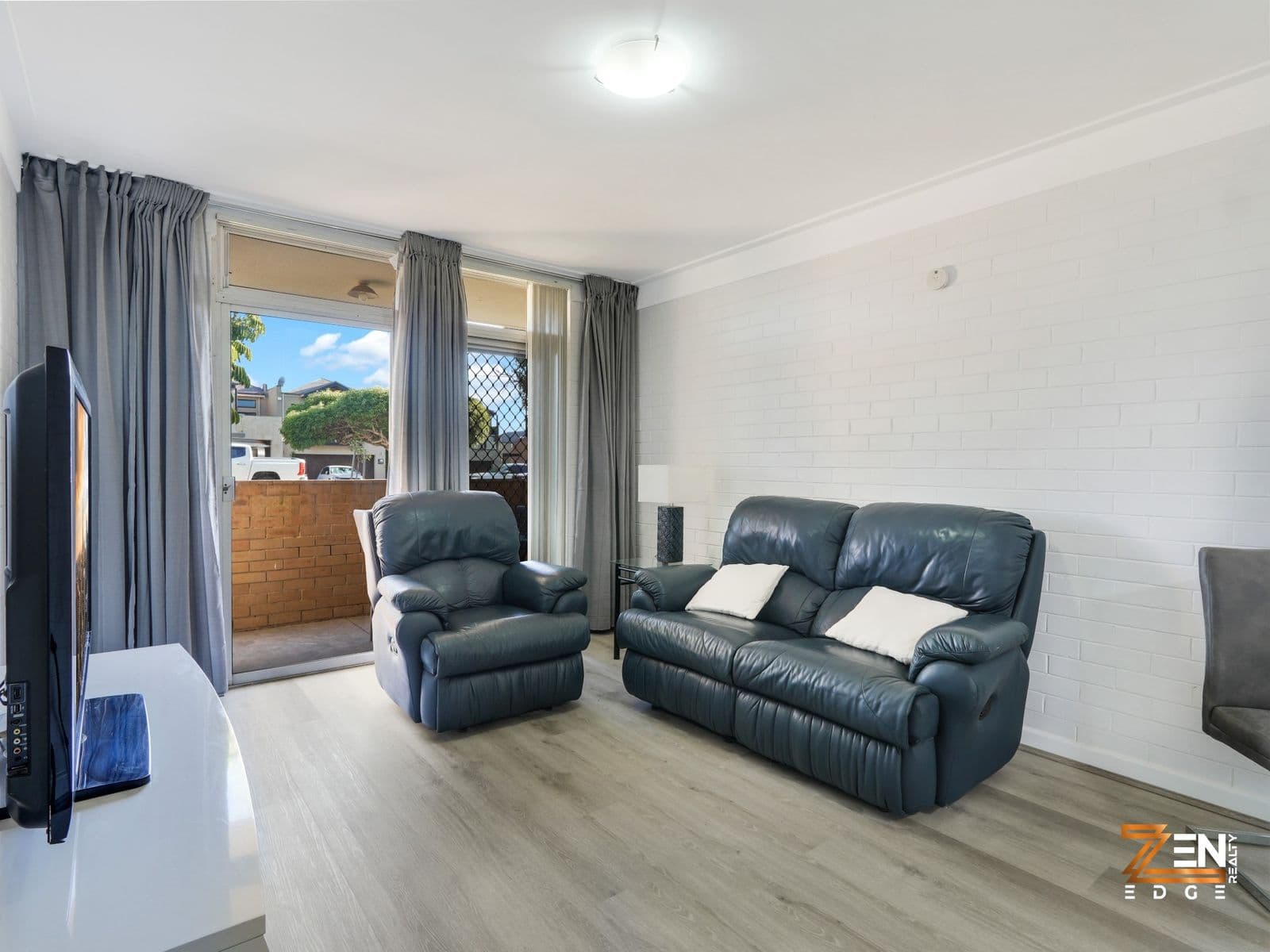 Stylish and Fully Renovated Ground-Floor Unit in Prime Yokine Location! — main photo