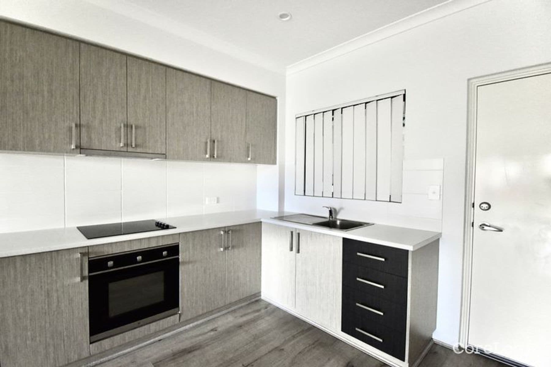 Sensational Value! Modern 2 Bed, 2 Bath Apartment in East Cannington