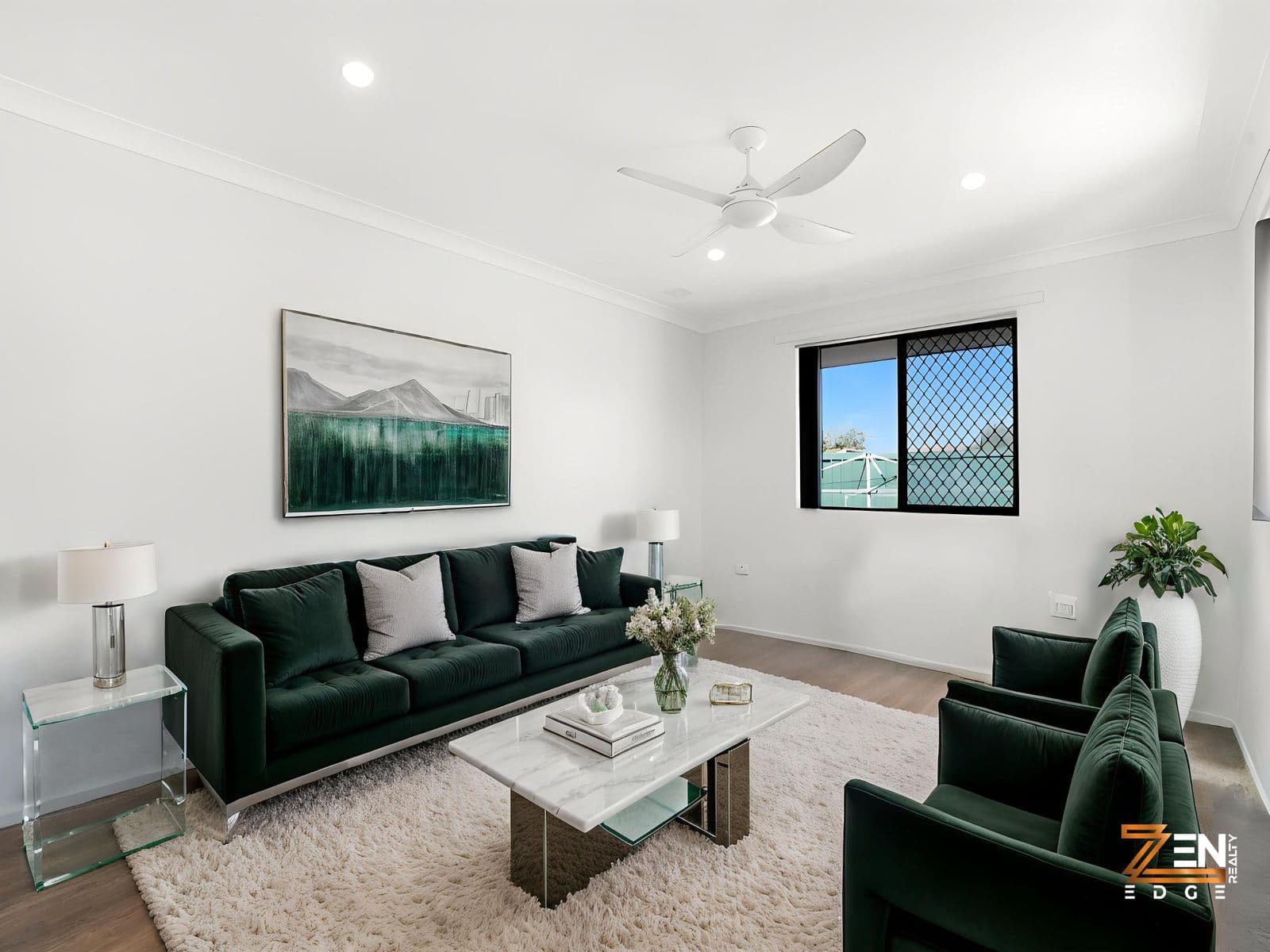 Comfort, Convenience and Low-Maintenance Living in a Prime Location — photo 2