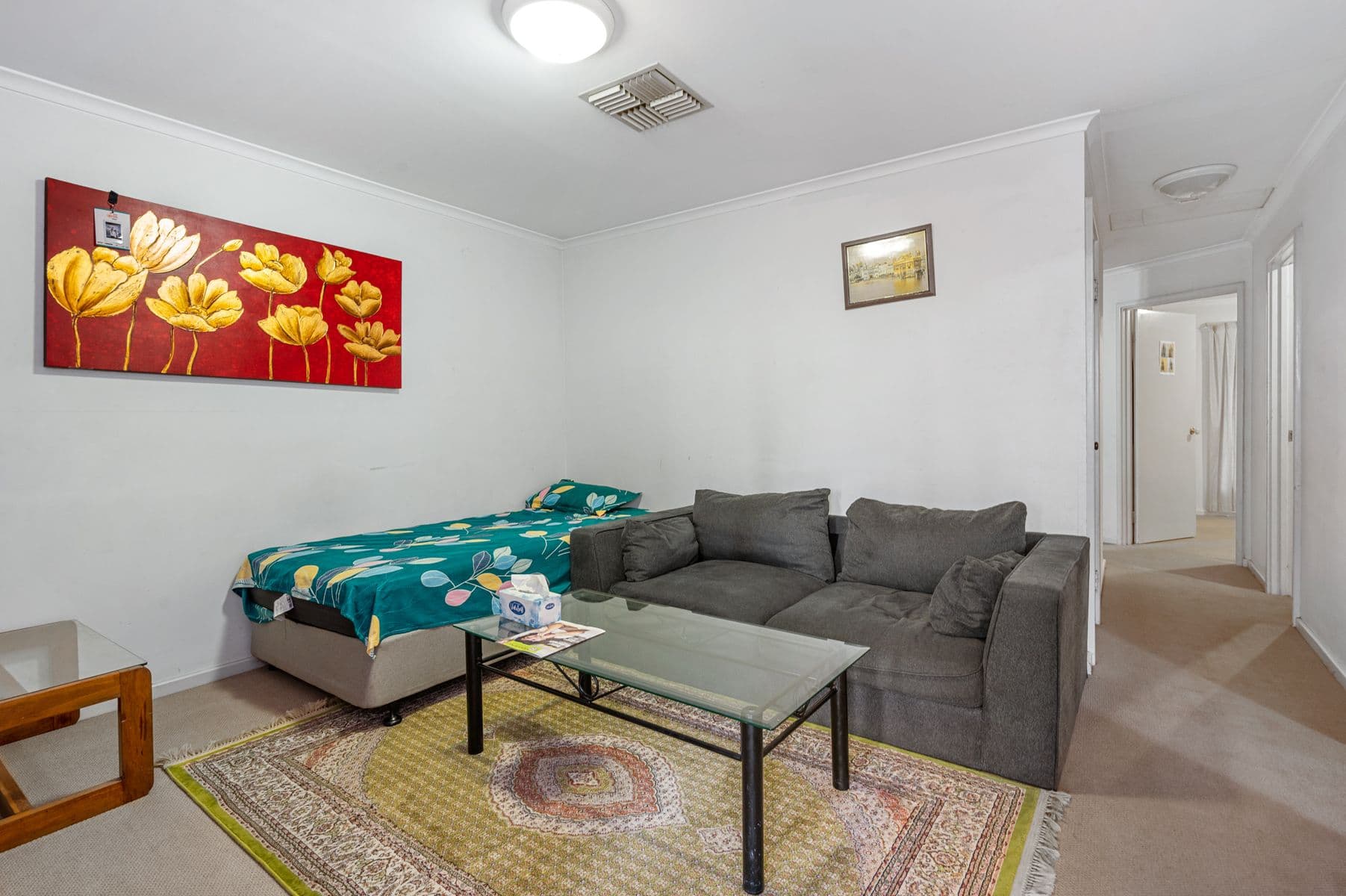 Neat, Low-Maintenance Living in a Prime Somerville Location — photo 4