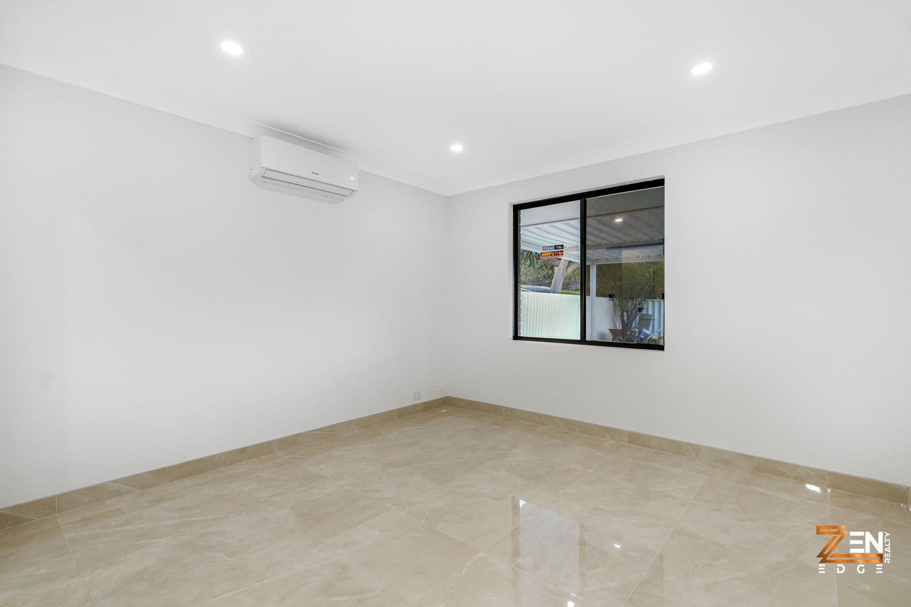 Modern Fully Renovated Family Home – All Genuine Offers Considered! — photo 3