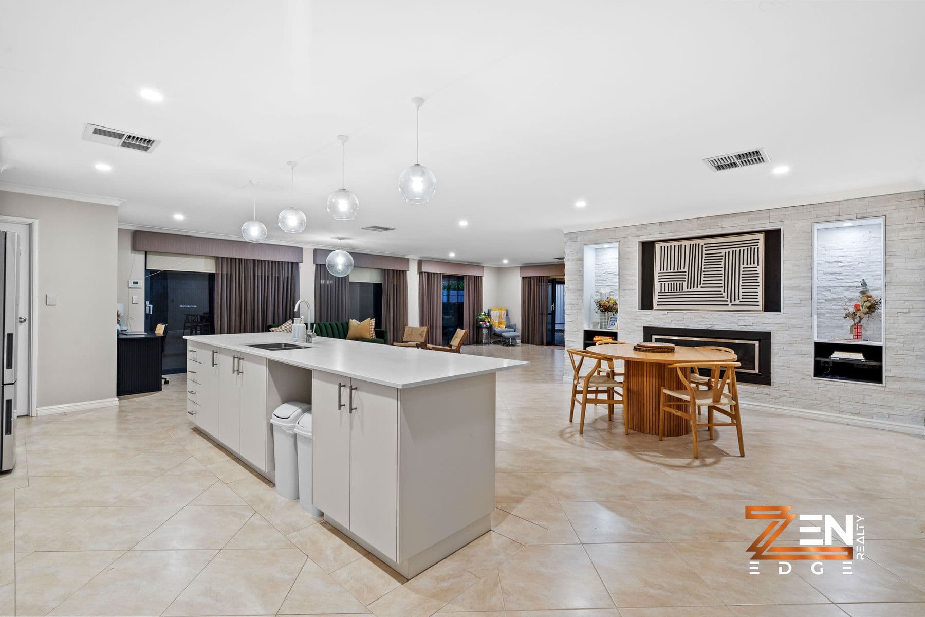 A True Lifestyle Sanctuary – Spacious, Stylish & Superbly Located — photo 3