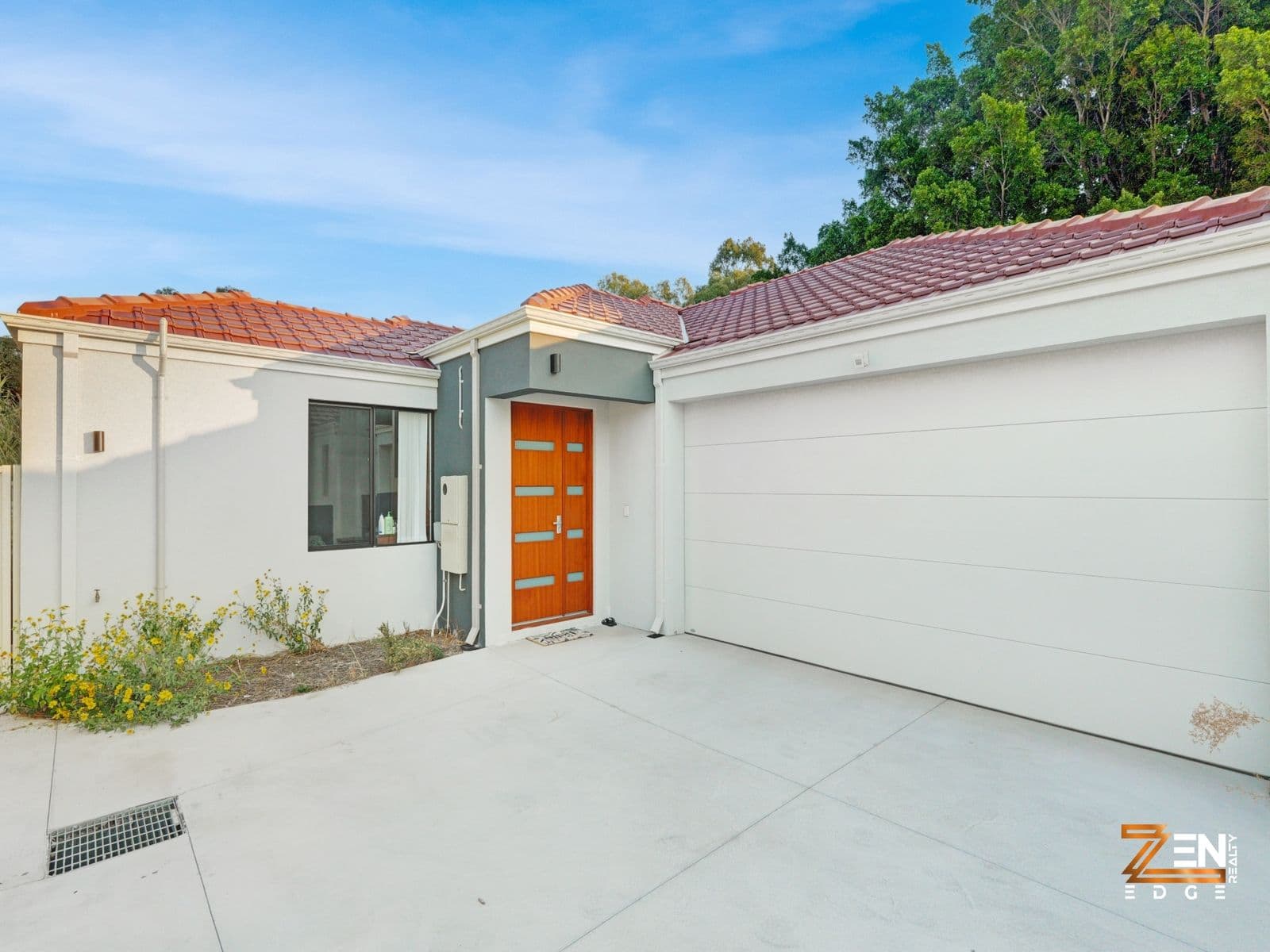 Modern Comfort in the Heart of Maddington – 16C Keera Court Maddington — main photo