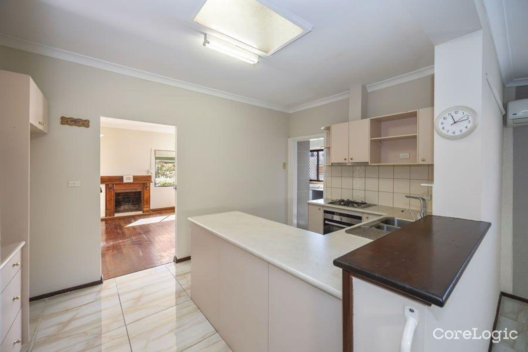 Stunning 4-Bedroom Character Home in Prime Location — photo 3
